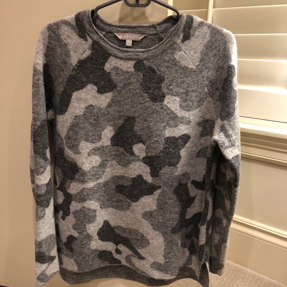 Athleta Sweater